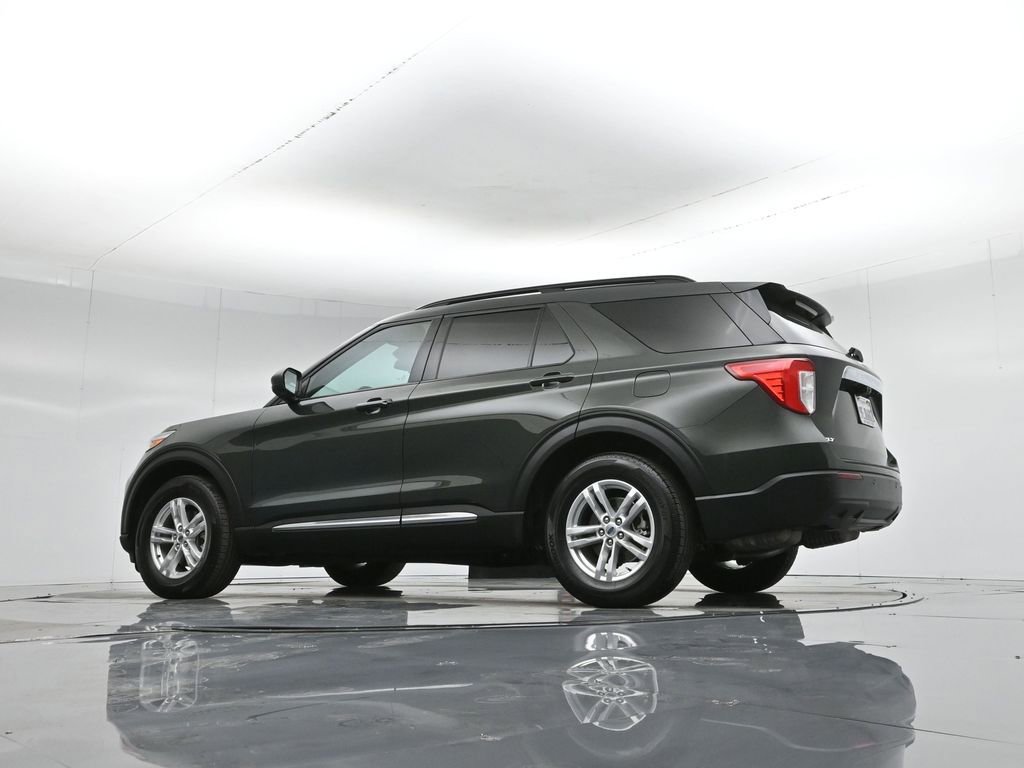 Certified 2022 Ford Explorer XLT image 56