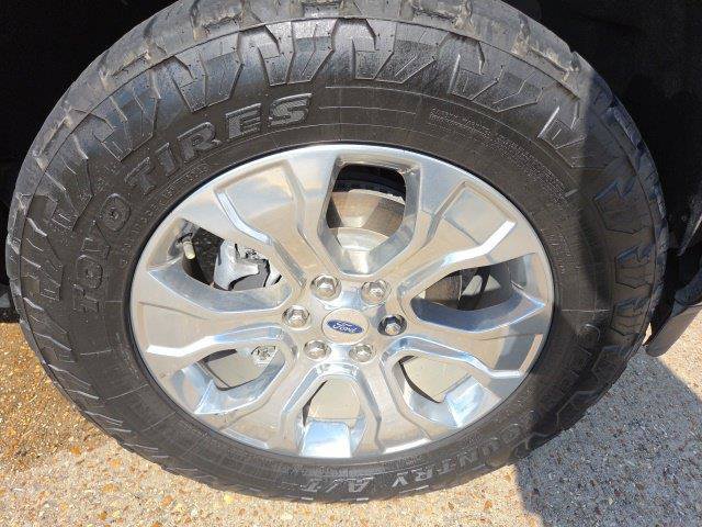 Certified 2021 Ford F150 Platinum w/ Equipment Group 701A High AWD/4WD image 17