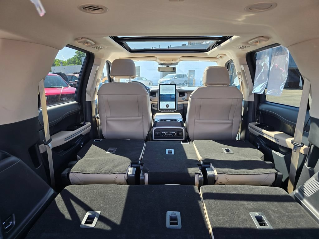 Certified 2022 Ford Expedition Limited AWD/4WD image 17