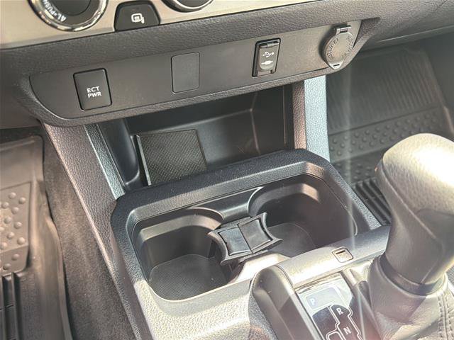 Used 2019 Toyota Tacoma SR AWD/4WD image 28