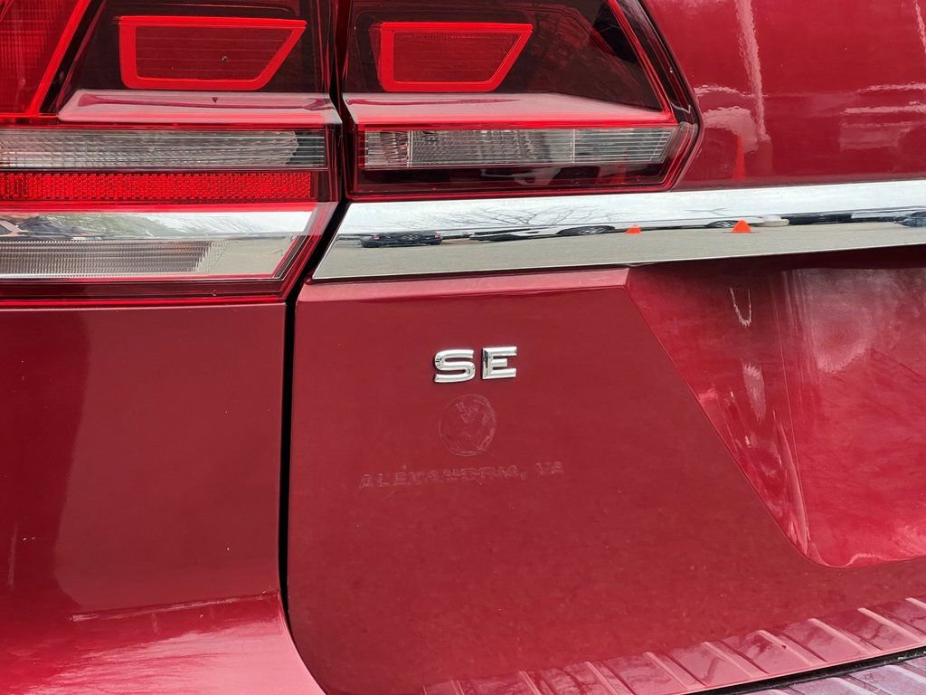Used 2019 Volkswagen Atlas SE w/ Panoramic Sunroof Package image 10