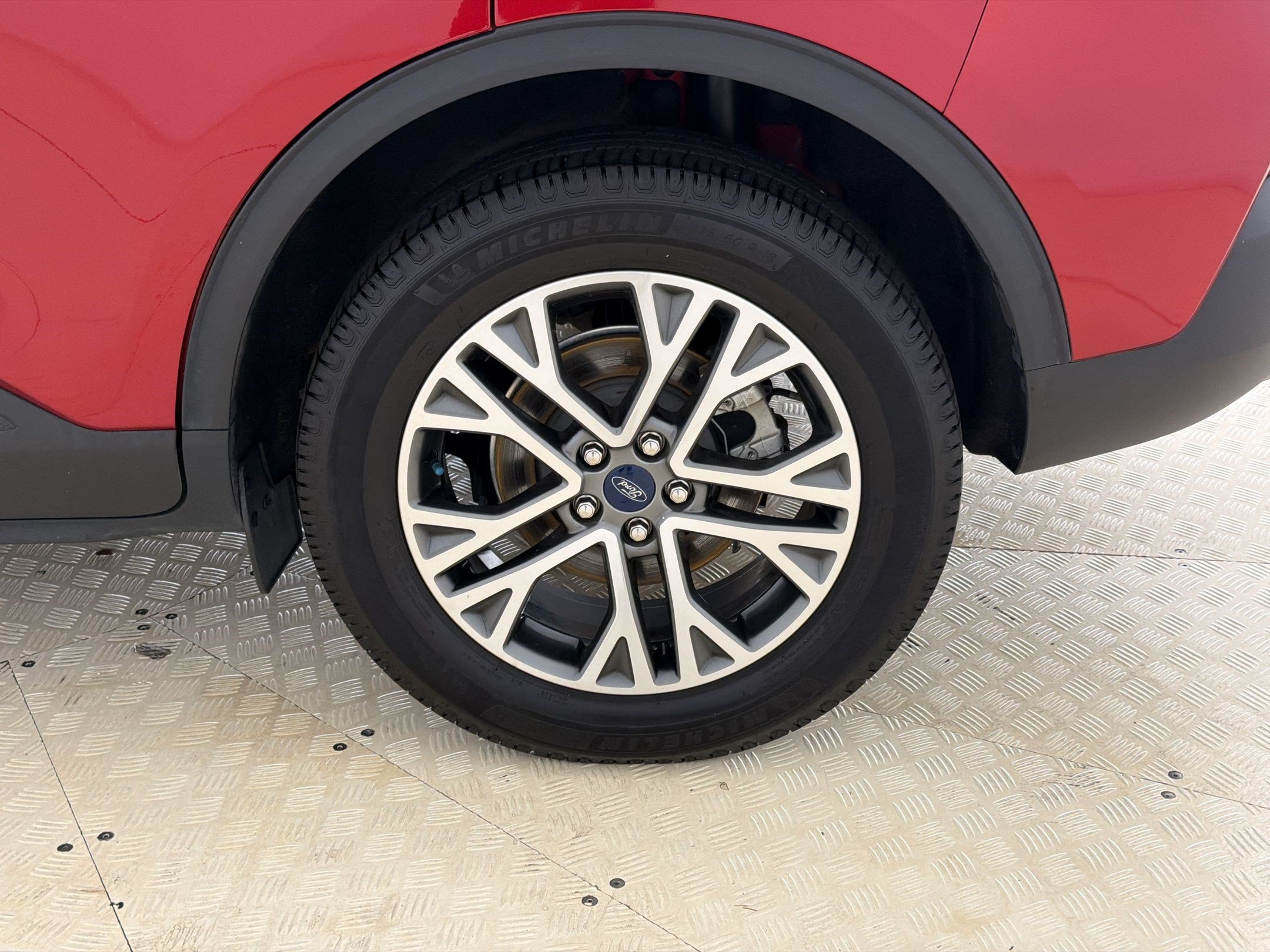 Certified 2021 Ford Escape SEL AWD/4WD image 11