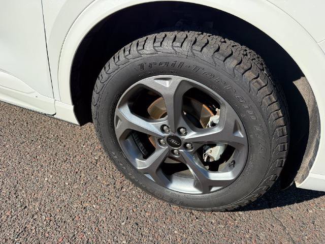 Certified 2023 Ford Escape ST-Line w/ Tech Pack #1 AWD/4WD image 11