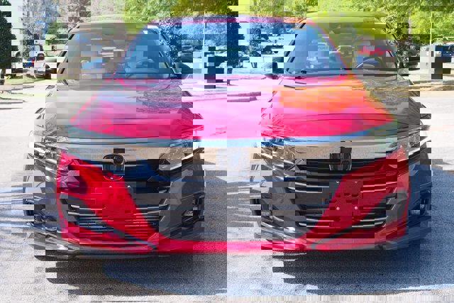 Used 2021 Honda Accord Sport image 2