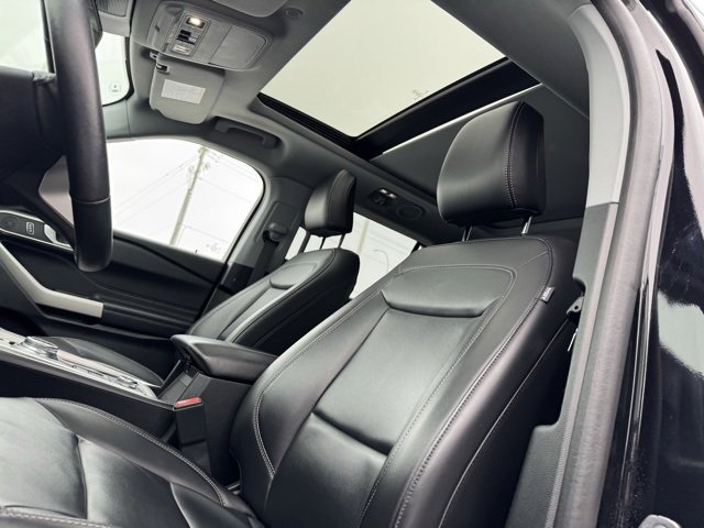 Certified 2023 Ford Explorer XLT w/ Equipment Group 202A image 8