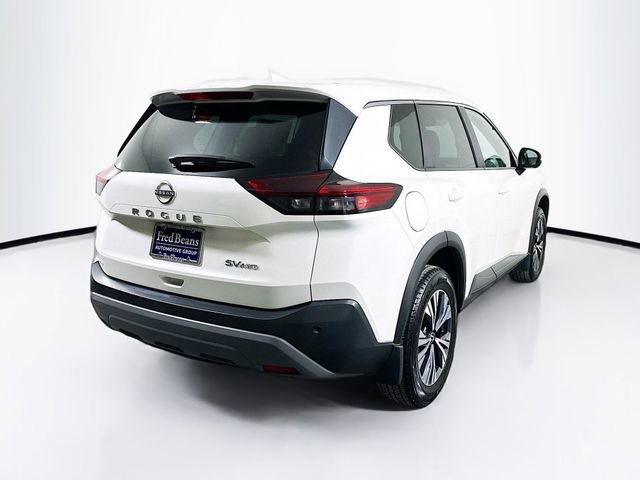 Used 2022 Nissan Rogue SV image 5