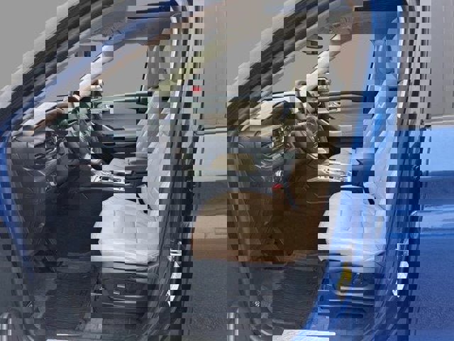 Certified 2022 Ford Explorer Limited w/ Hybrid Equipment Group 310A image 11