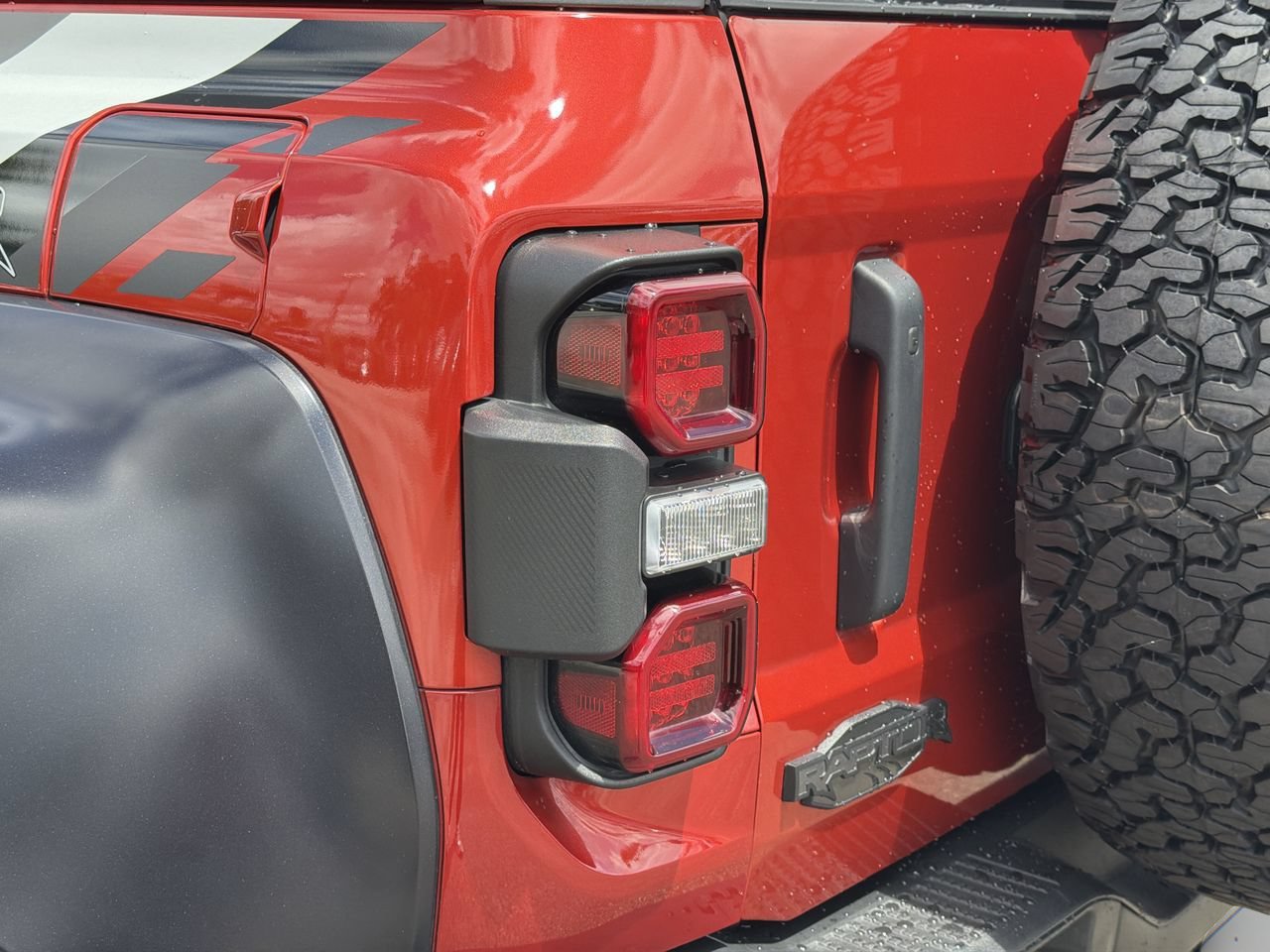 Certified 2023 Ford Bronco Raptor AWD/4WD image 7