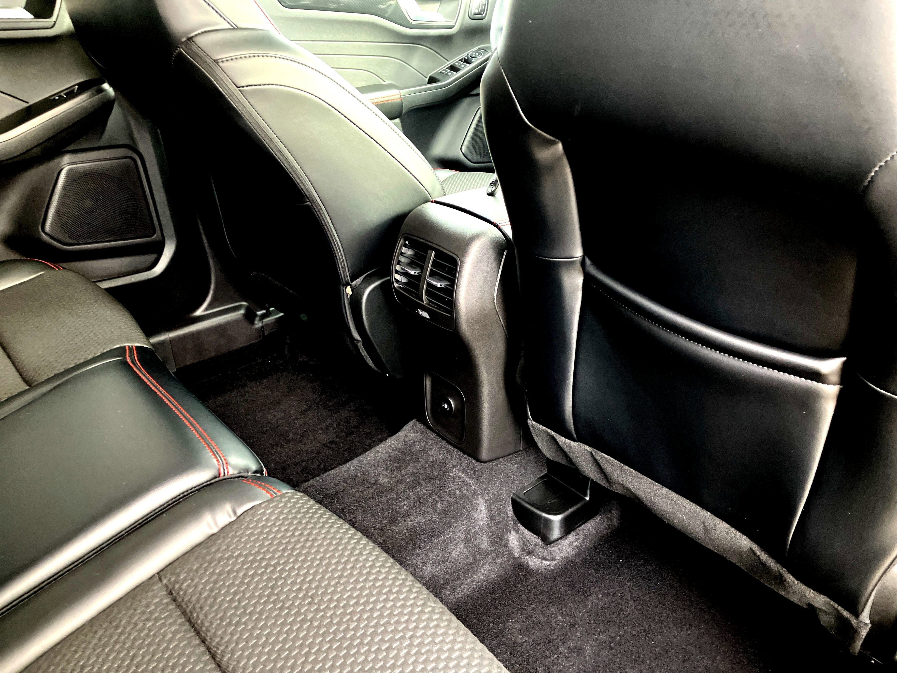 Certified 2023 Ford Escape ST-Line Select w/ Tech Pack #2 image 32