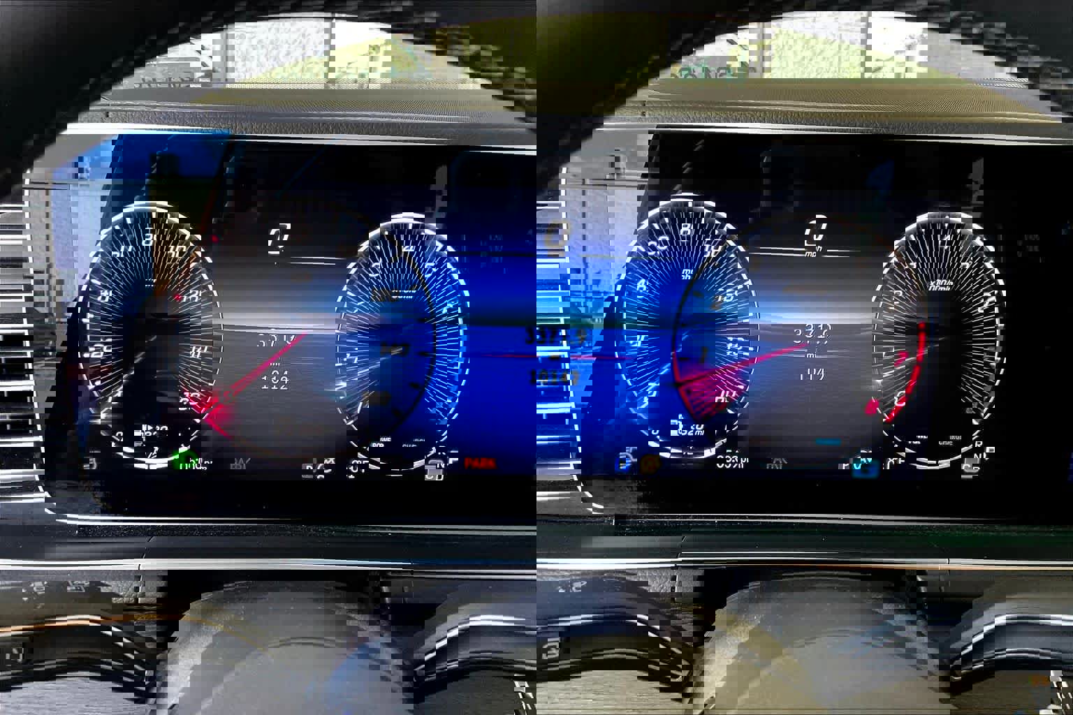 Used 2025 Mercedes-Benz GLE 350 4MATIC image 25