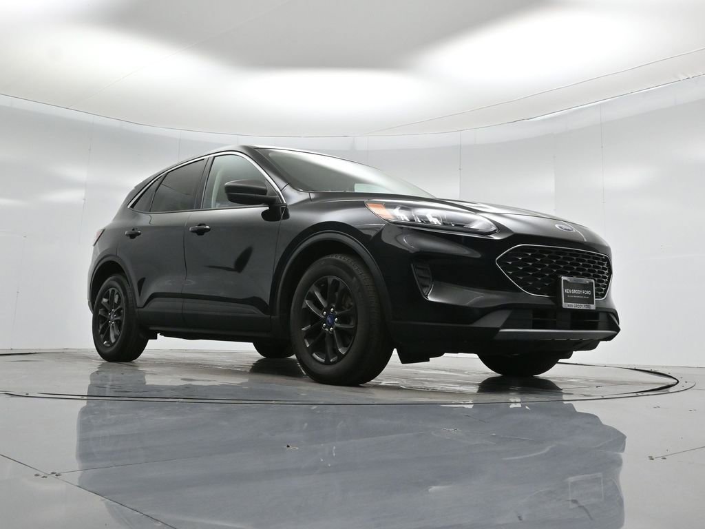Certified 2022 Ford Escape SE image 46