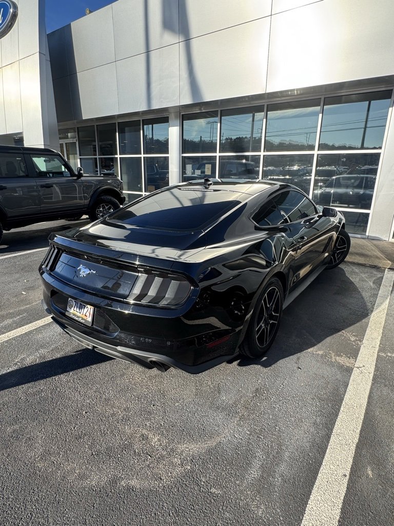 Certified 2020 Ford Mustang Coupe image 3
