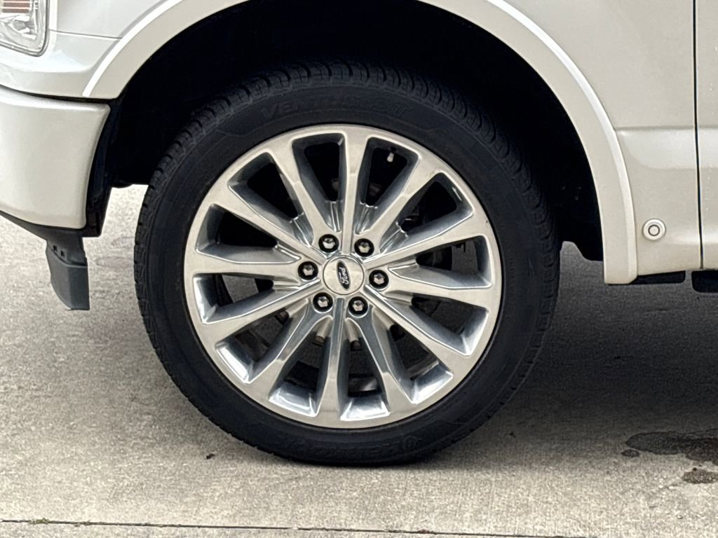 Certified 2019 Ford F150 Limited w/ Trailer Tow Package image 11