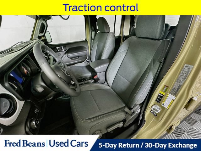 Used 2025 Jeep Gladiator Sport AWD/4WD image 25