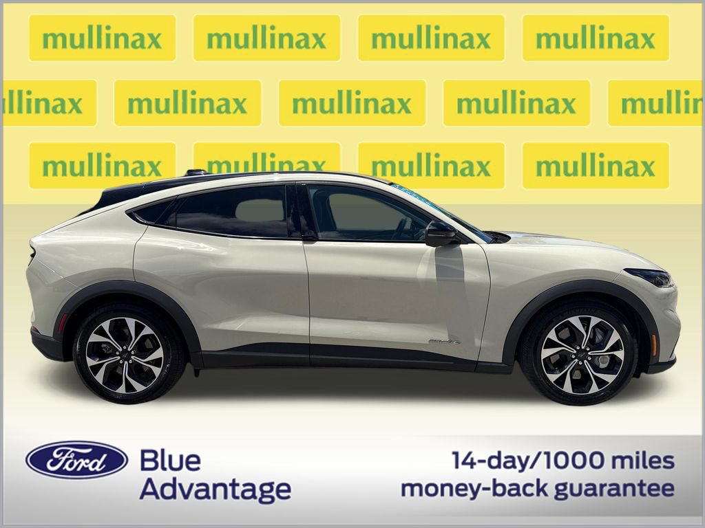 Certified 2025 Ford Mustang Mach-E Select AWD/4WD image 2