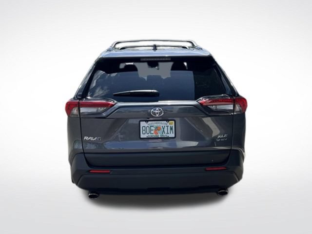 Used 2025 Toyota RAV4 XLE AWD/4WD image 6