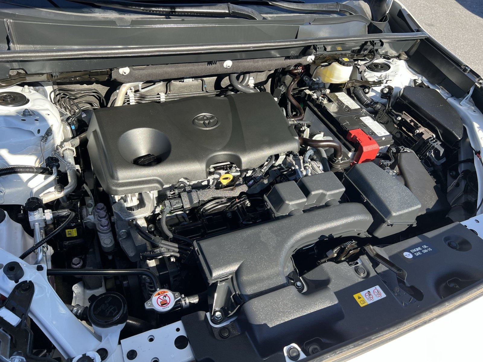Used 2024 Toyota RAV4 LE FWD image 34