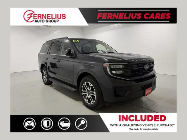 Certified 2025 Ford Expedition Active AWD/4WD image 1