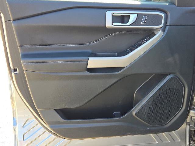 Certified 2024 Ford Explorer XLT w/ Equipment Group 202A image 21