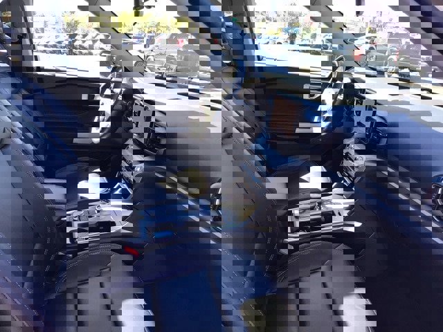 Certified 2022 Ford Explorer XLT w/ Equipment Group 202A image 11