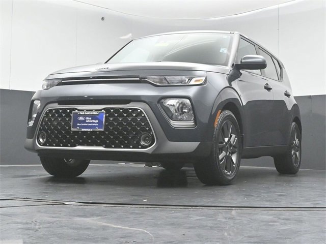 Used 2021 Kia Soul EX image 3