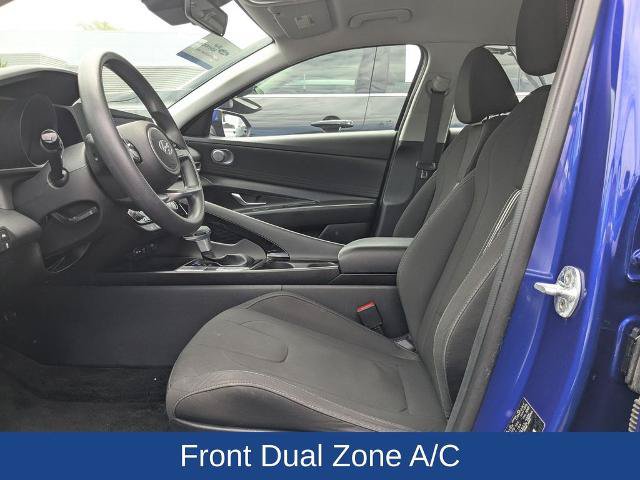 Used 2022 Hyundai Elantra Blue FWD image 12