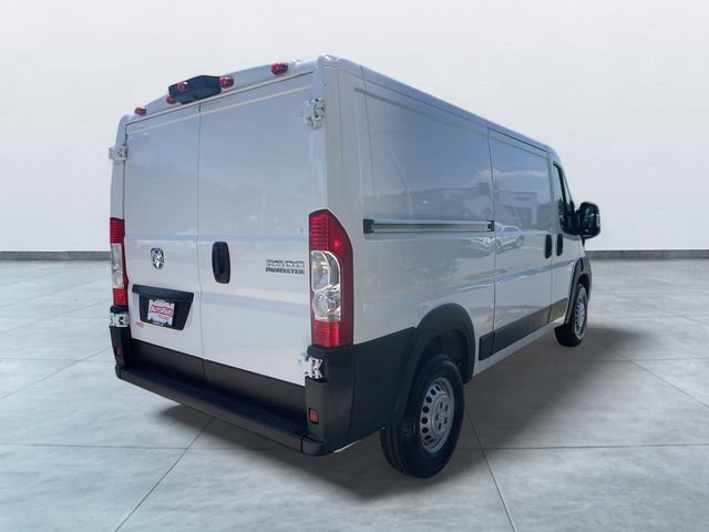 Used 2025 RAM ProMaster 2500 w/ Convenience Group FWD image 7