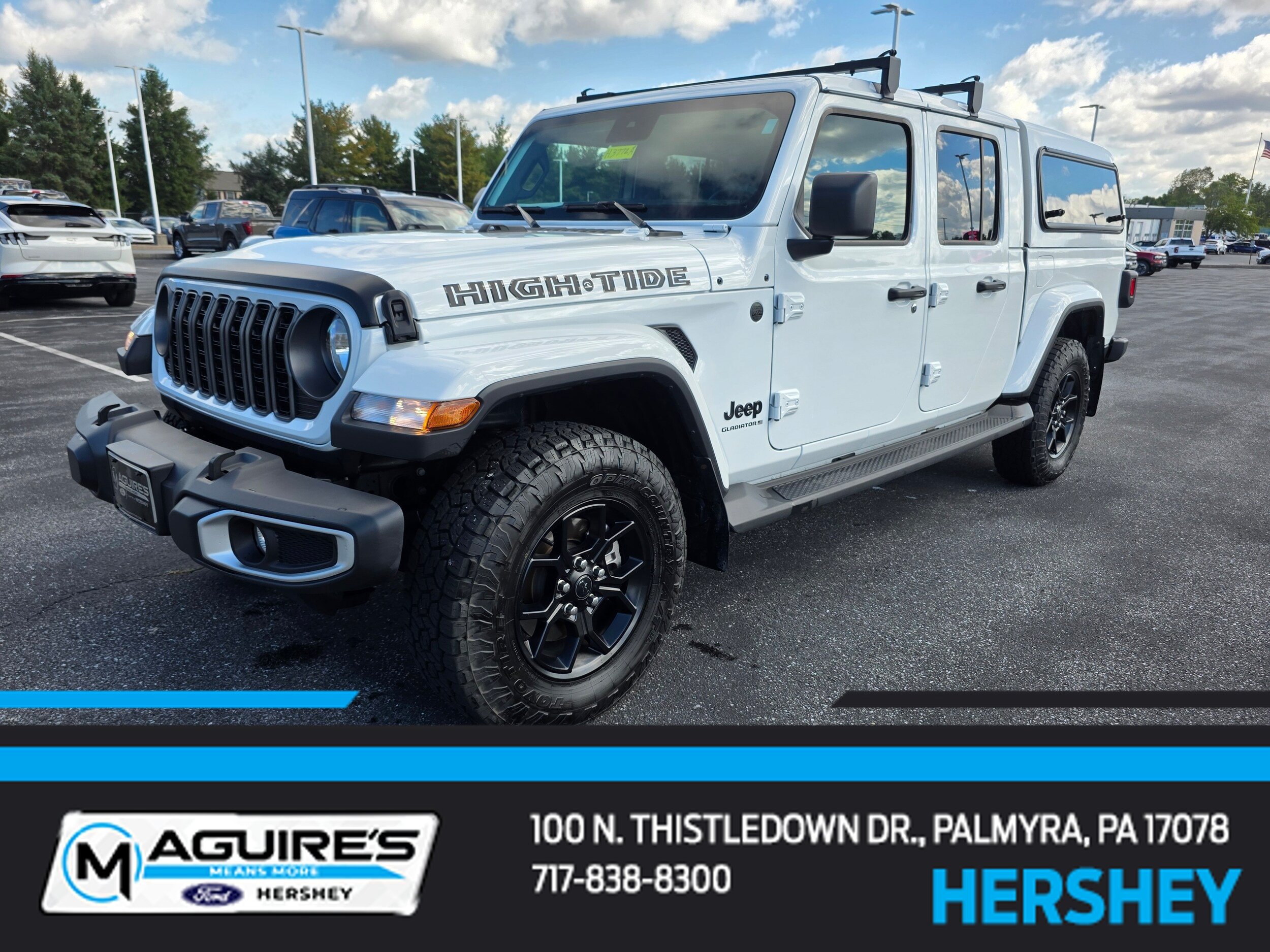 Used 2025 Jeep Gladiator Sport AWD/4WD image 1