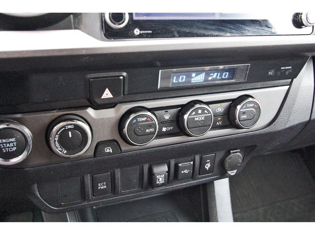 Used 2021 Toyota Tacoma TRD Off-Road AWD/4WD image 24