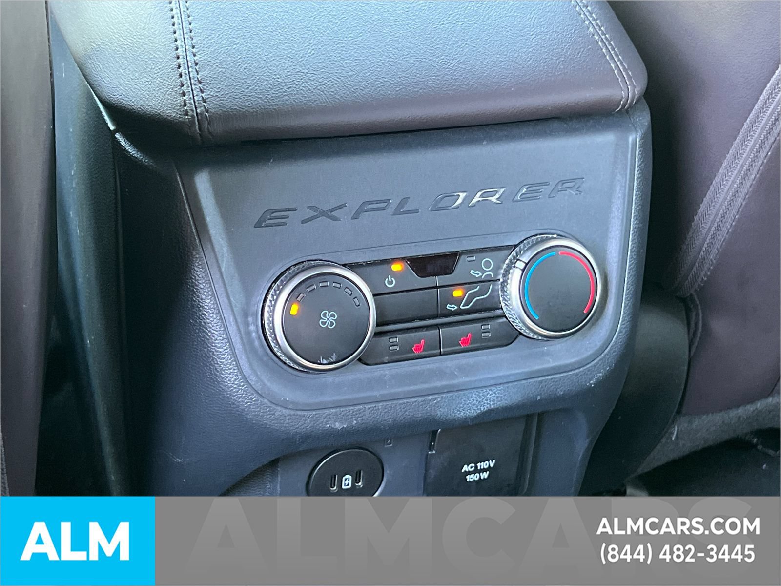 Certified 2025 Ford Explorer Platinum w/ LUX Leather Package AWD/4WD image 29