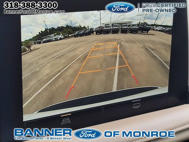Used 2023 Chevrolet Tahoe Premier AWD/4WD image 32