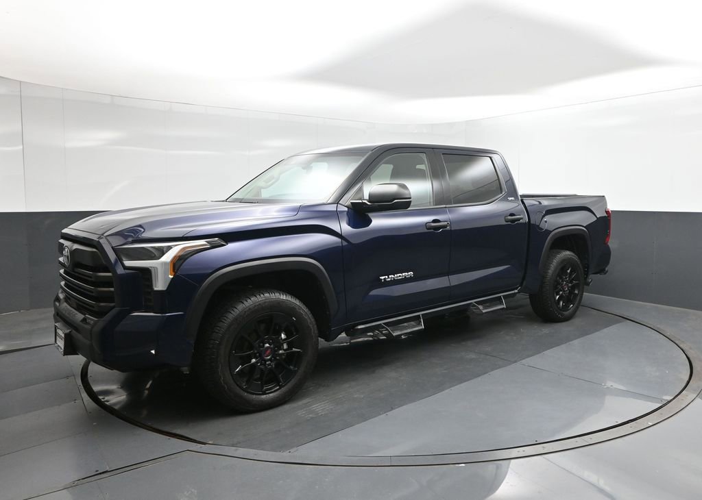 Used 2023 Toyota Tundra SR5 AWD/4WD image 1
