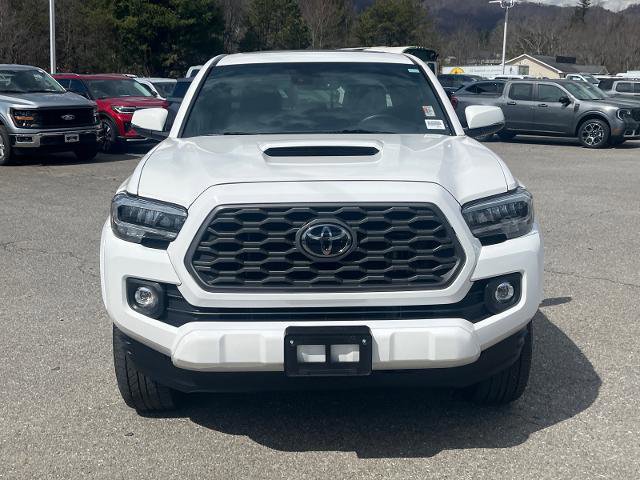 Used 2021 Toyota Tacoma TRD Sport w/ TRD Premium Sport Package image 5