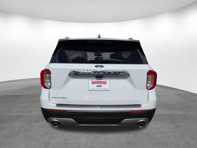 Certified 2022 Ford Explorer Limited RWD image 5