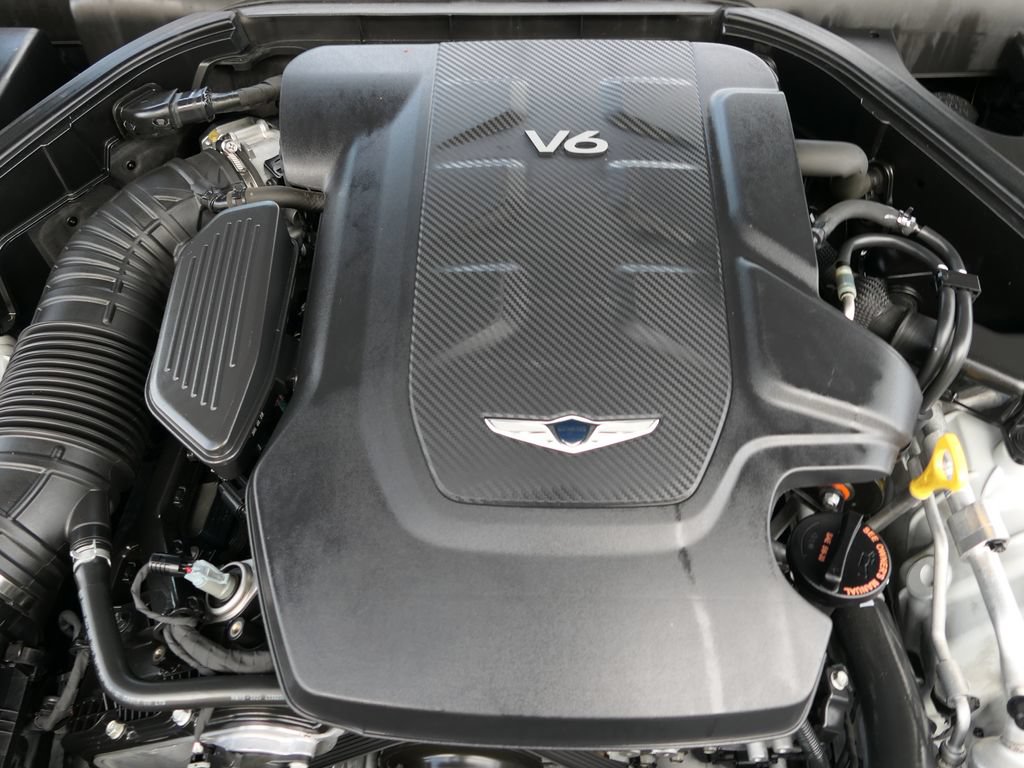 Used 2018 Genesis G80 3.8 RWD image 31
