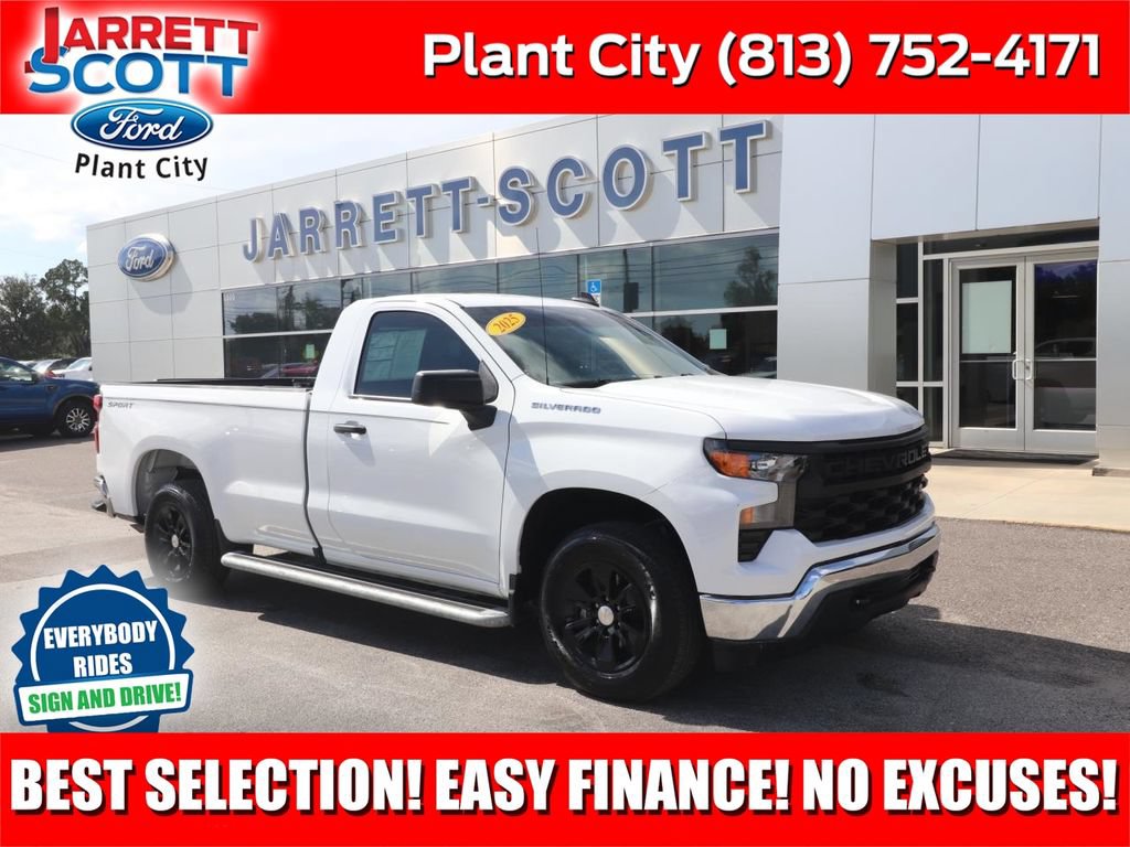 Used 2025 Chevrolet Silverado 1500 W/T RWD image 1