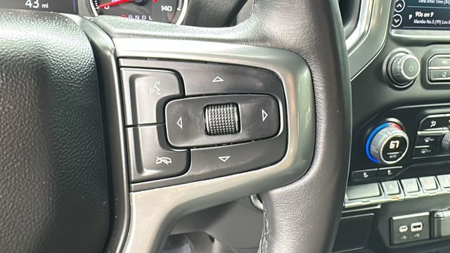 Used 2022 Chevrolet Silverado 1500 RST AWD/4WD image 25