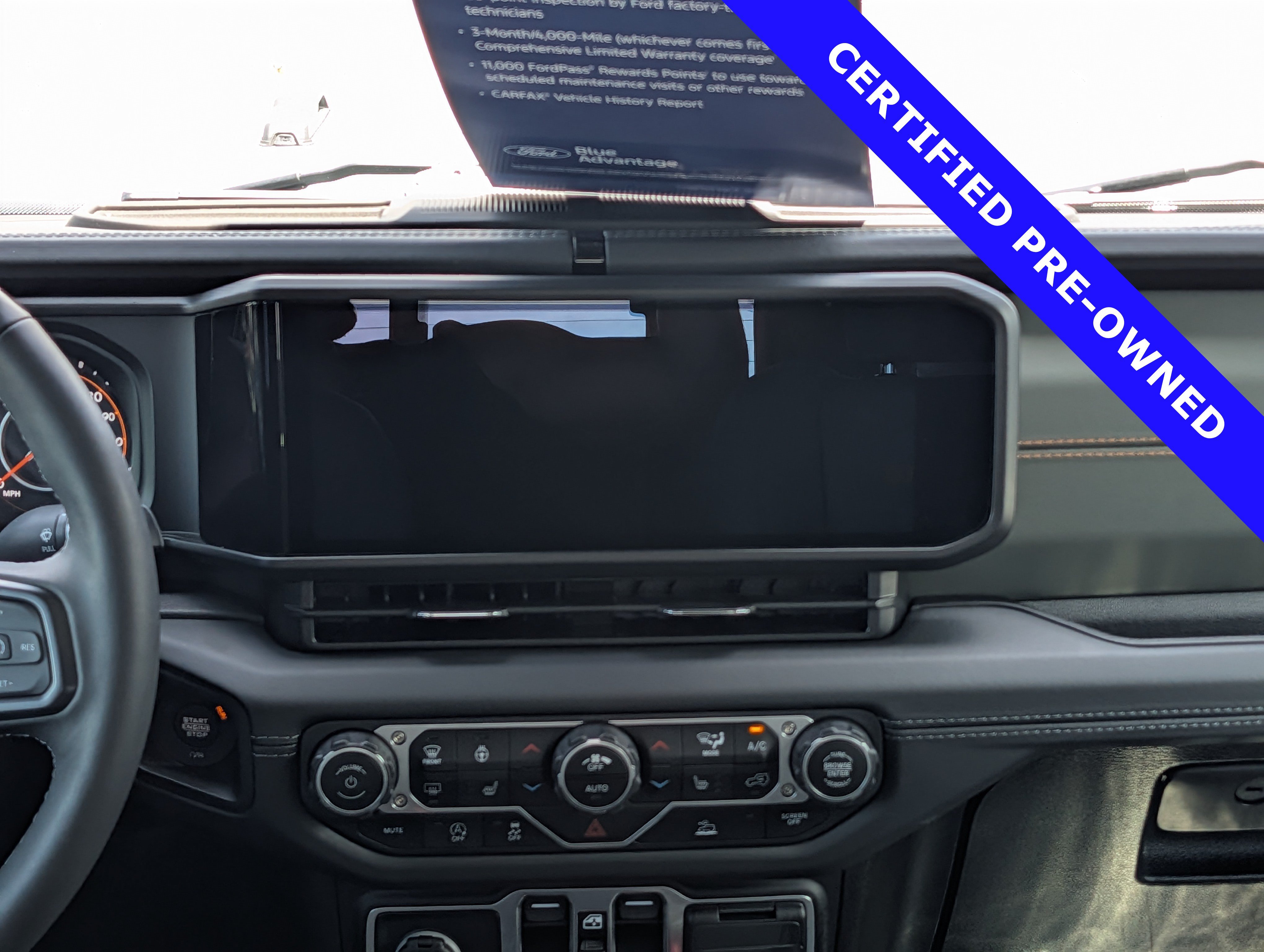 Used 2025 Jeep Gladiator Mojave w/ Convenience Group AWD/4WD image 26