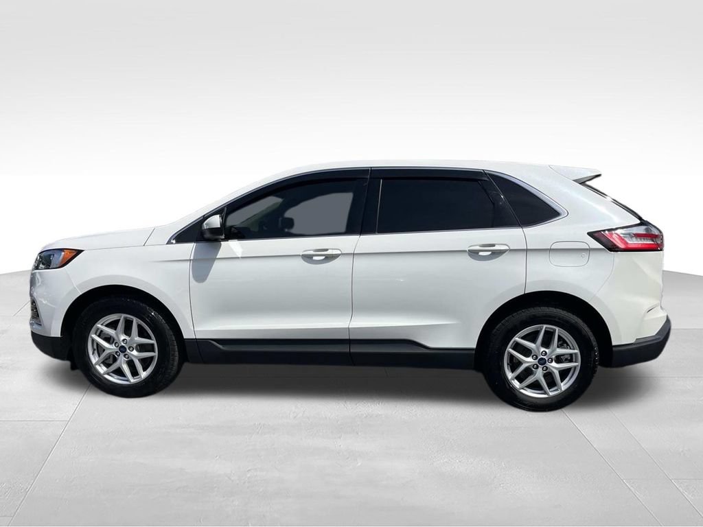 Certified 2022 Ford Edge SEL w/ Convenience Package AWD/4WD image 8