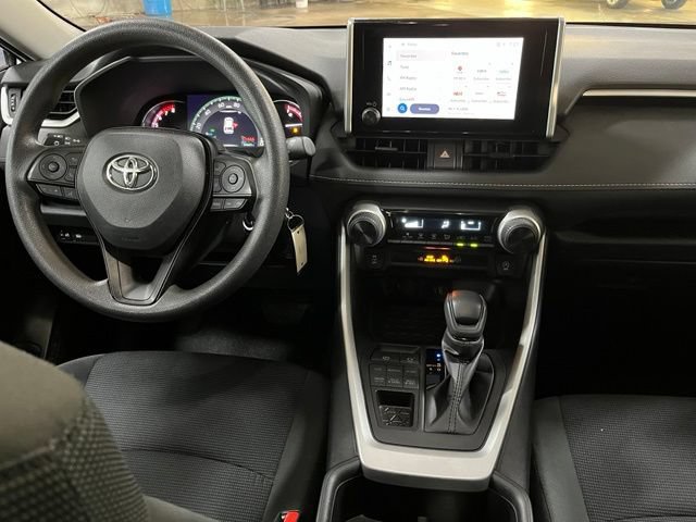 Used 2024 Toyota RAV4 LE AWD/4WD image 24