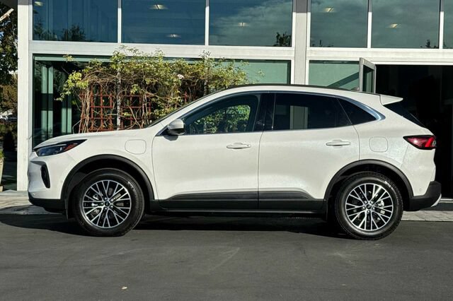Certified 2024 Ford Escape SE FWD image 7