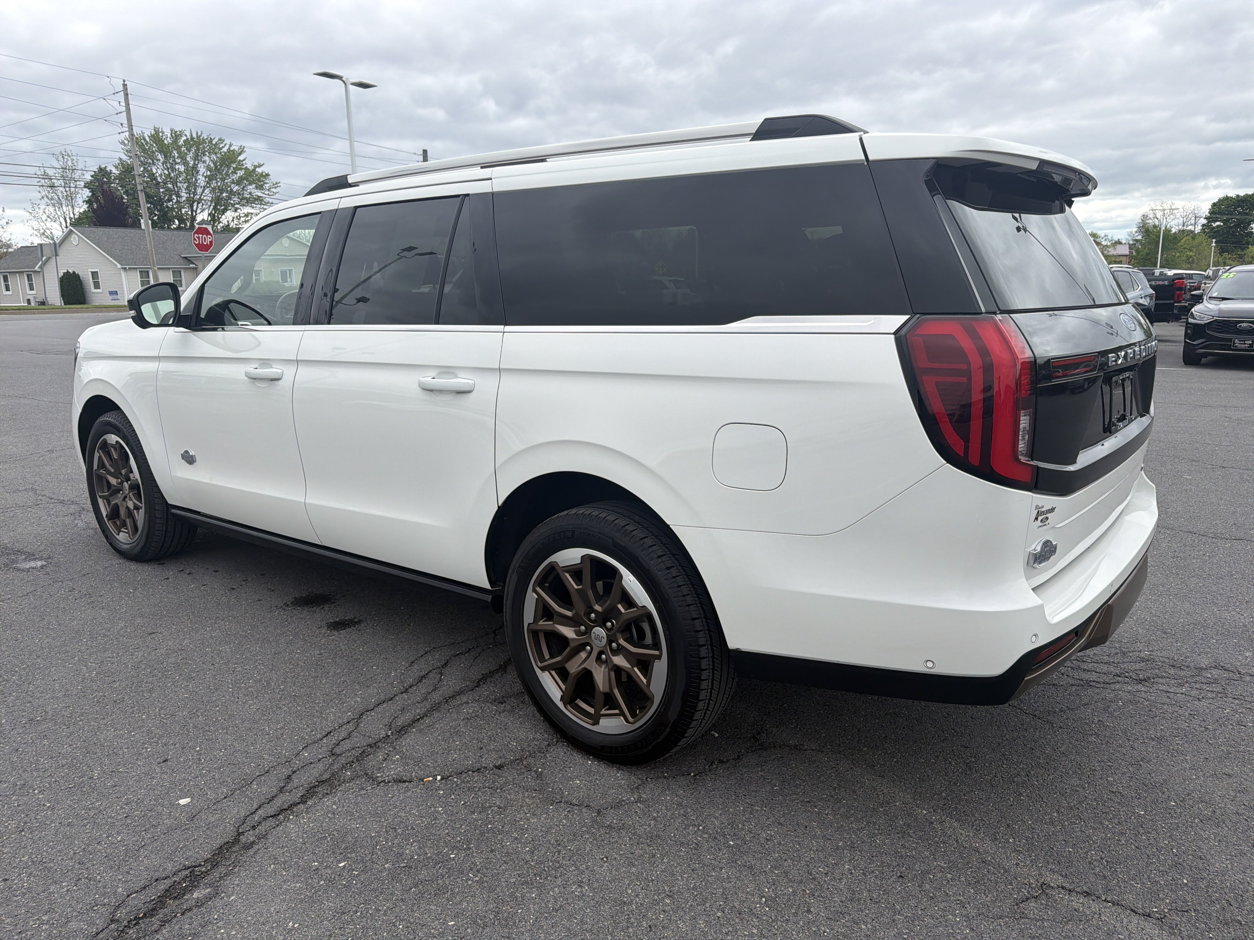 Certified 2025 Ford Expedition Max King Ranch AWD/4WD image 6