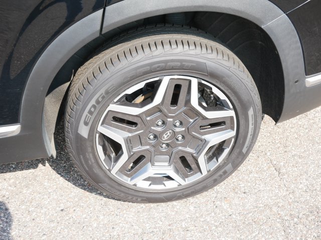 Used 2023 Hyundai Santa Fe Limited AWD/4WD image 8