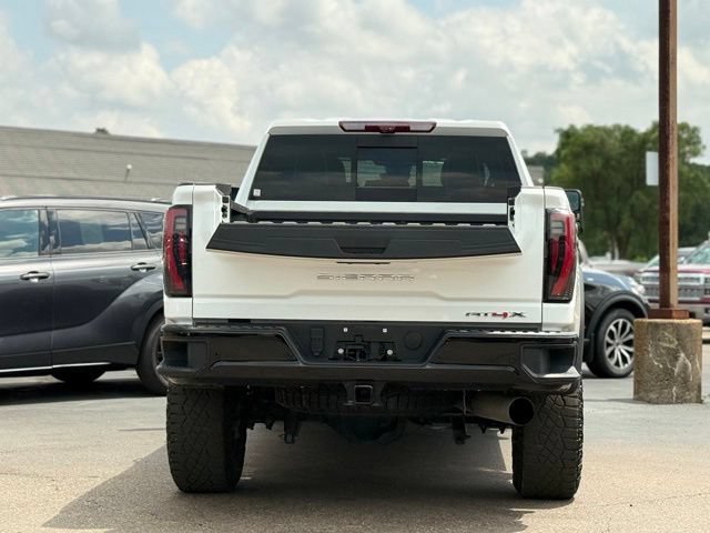 Used 2024 GMC Sierra 2500 AT4X AWD/4WD image 40