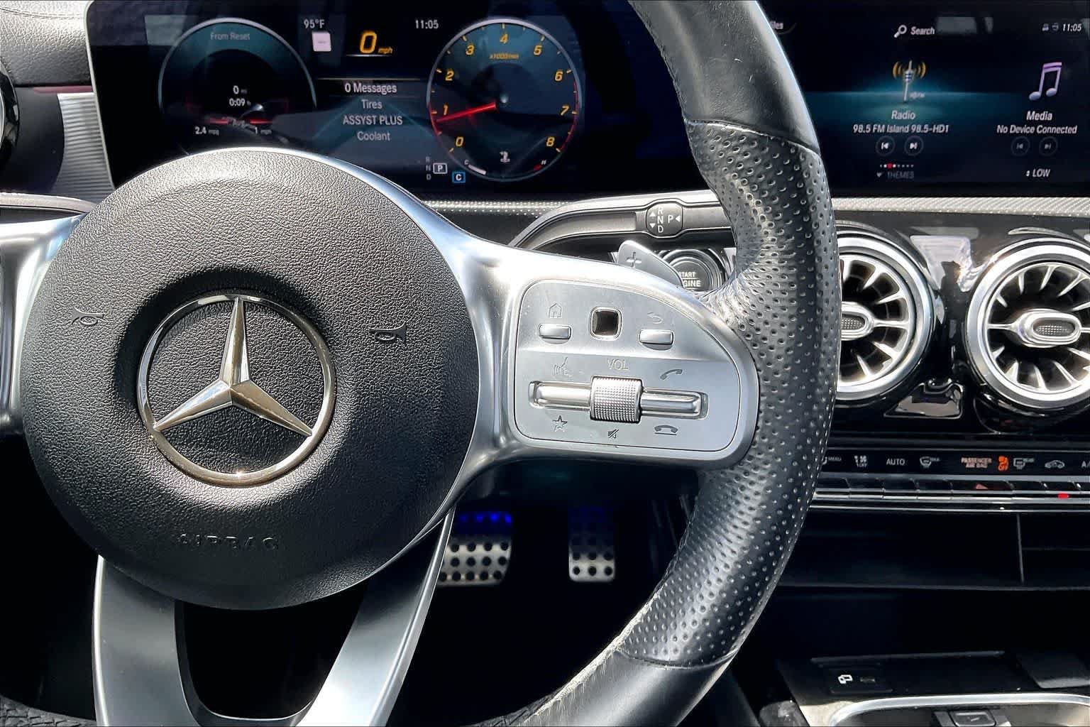 Used 2020 Mercedes-Benz CLA 250 image 25
