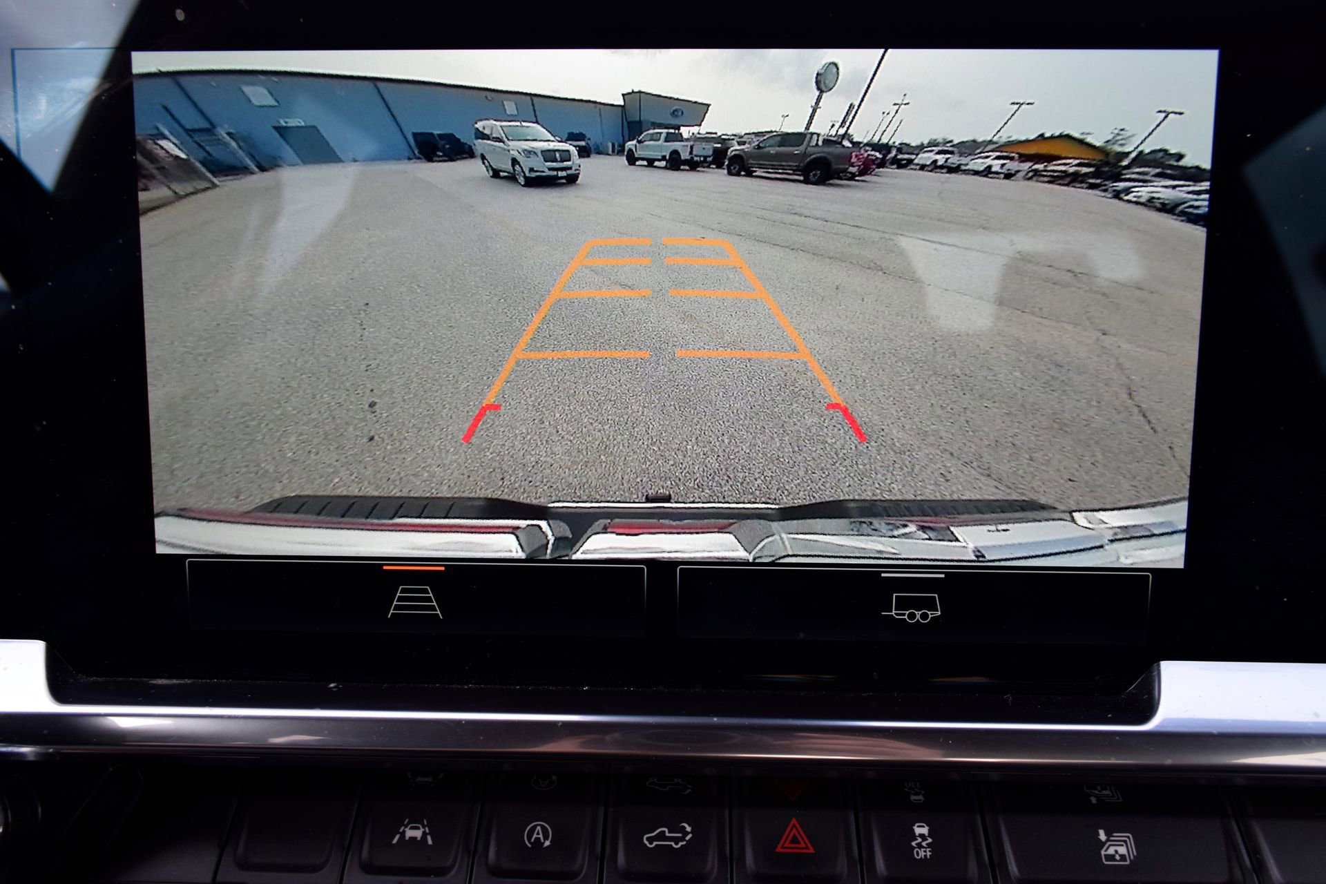 Used 2025 GMC Sierra 1500 SLT image 13