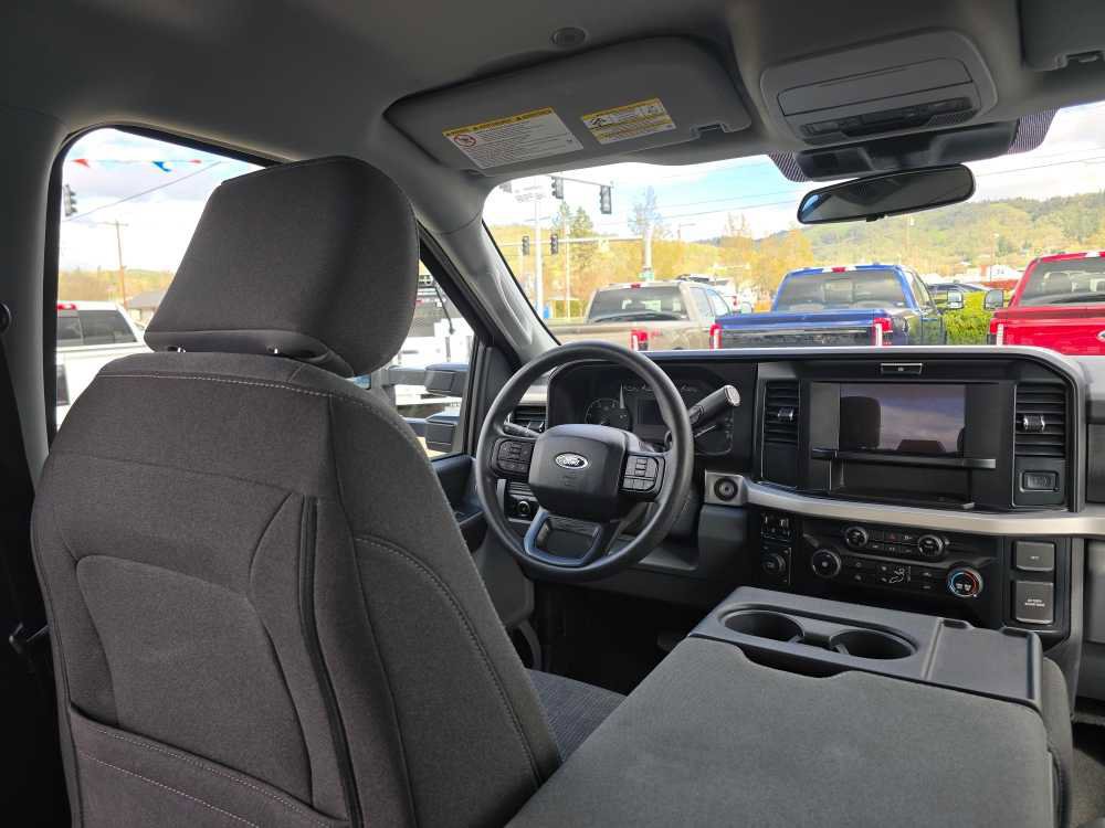 Certified 2025 Ford F350 XLT AWD/4WD image 11