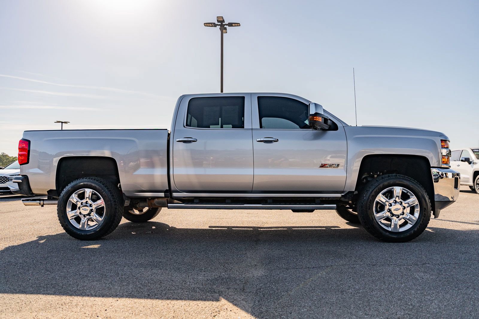 Used 2019 Chevrolet Silverado 2500 LTZ w/ Silverado HD Tribute Edition image 6