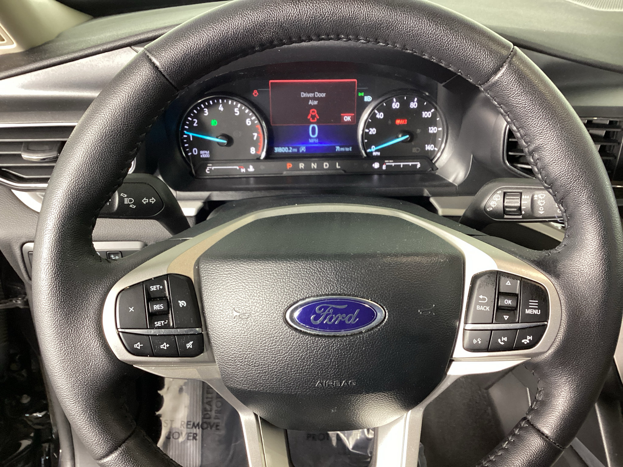 Certified 2024 Ford Explorer XLT w/ Equipment Group 202A AWD/4WD image 25