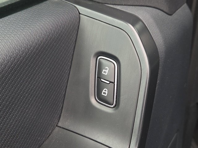 Certified 2023 Ford F150 Lariat AWD/4WD image 18